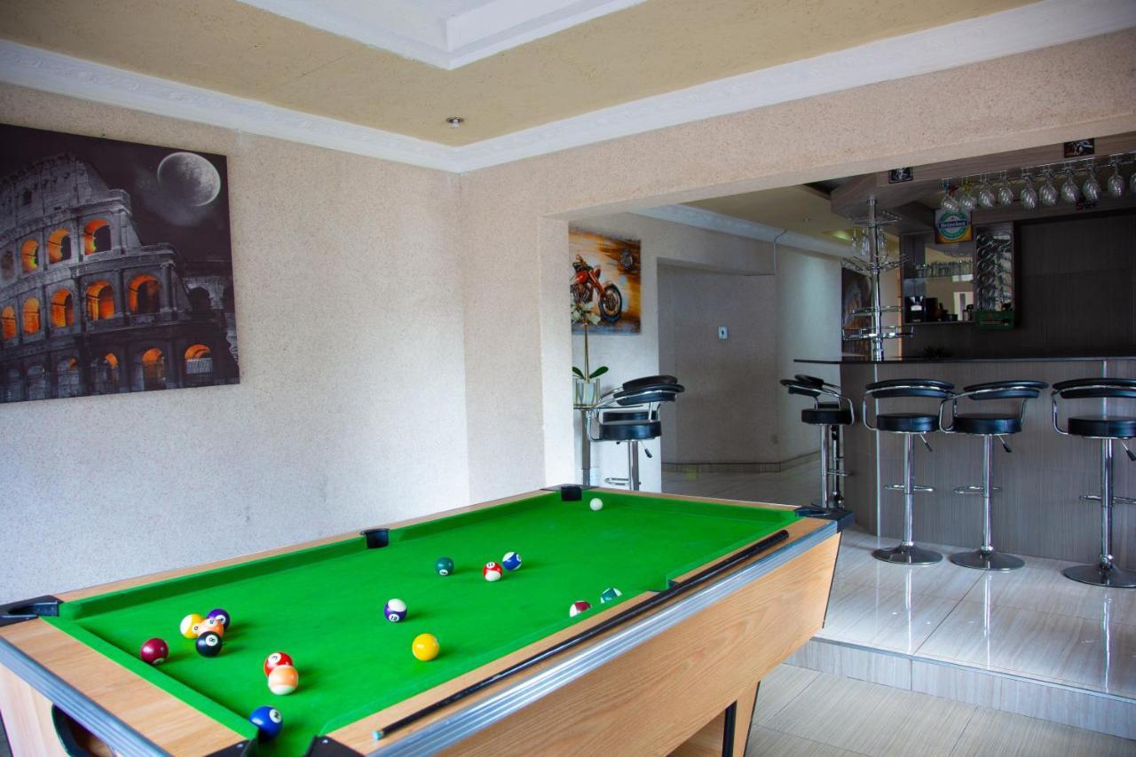 Angelocean Guest House Witbank Extérieur photo