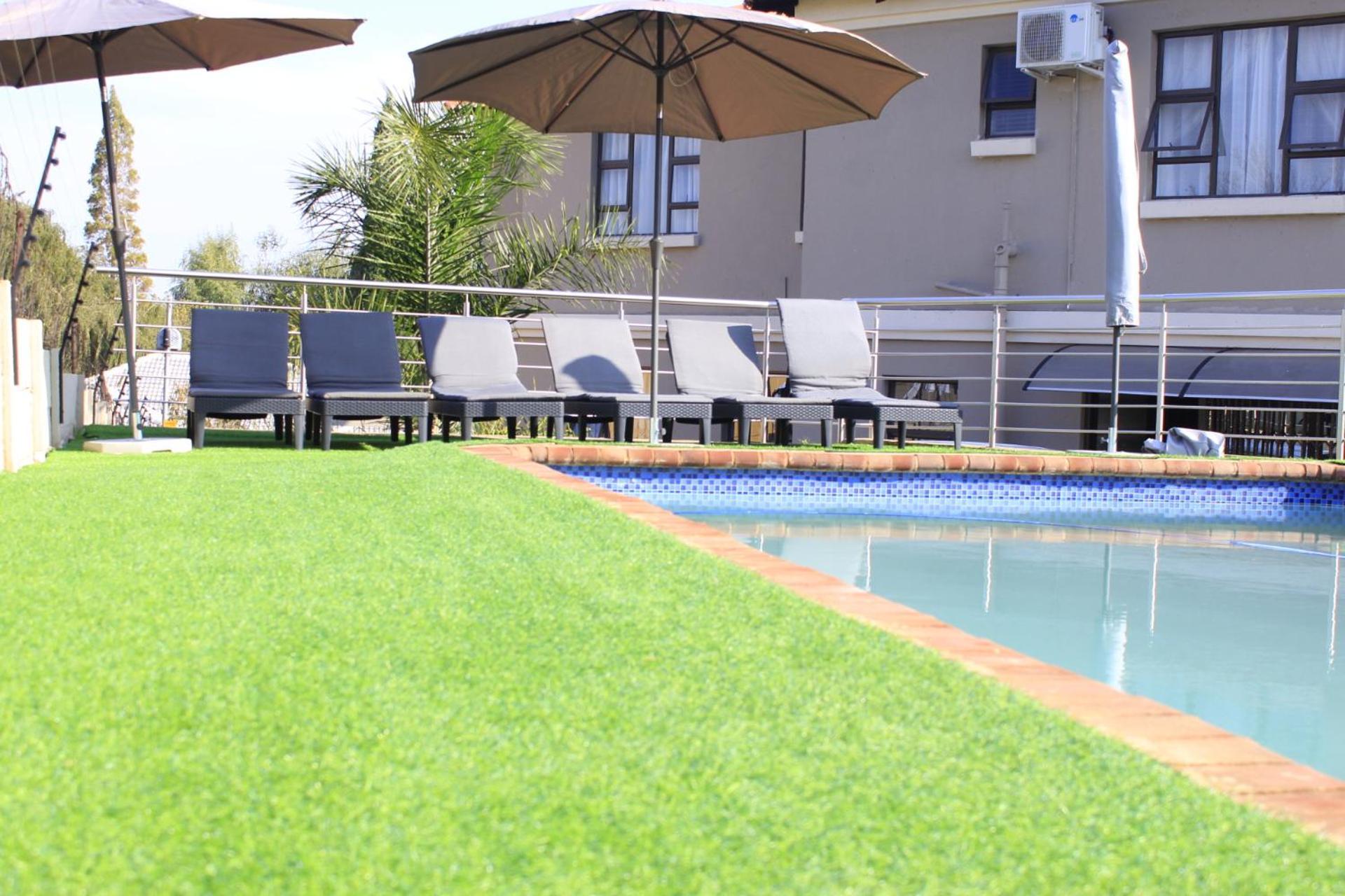 Angelocean Guest House Witbank Extérieur photo